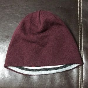 Aeropostale- Beanie-One size-Reversable